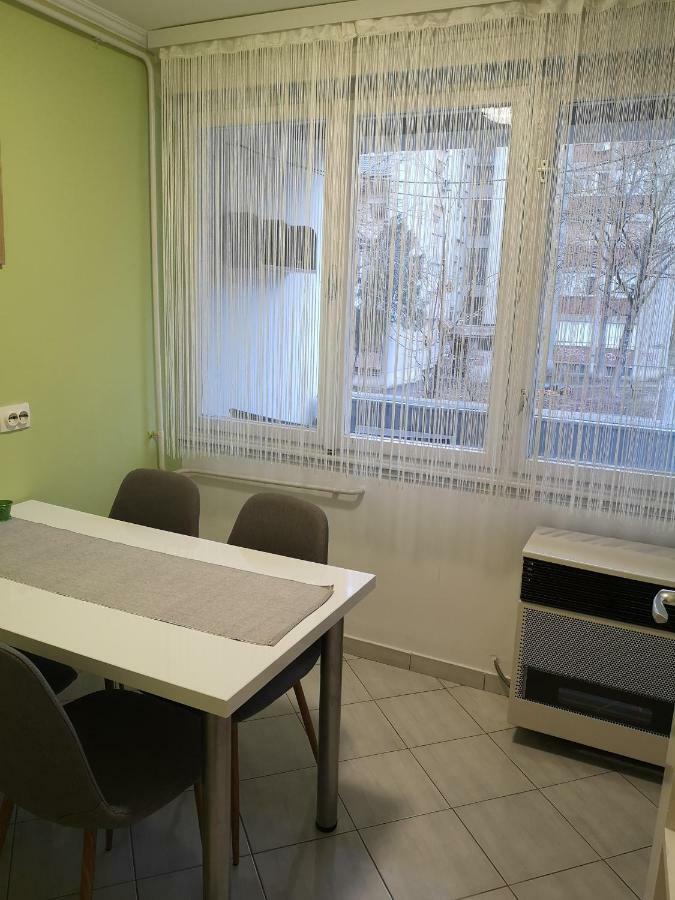Apartment Vbk Osijek Exteriör bild